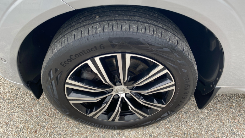 Volvo Xc60 2.0 B5P Inscription 5dr AWD Geartronic Petrol Estate